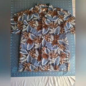 Island Traditions Made In Hawaii 100% Cotton Blue/Green Floral